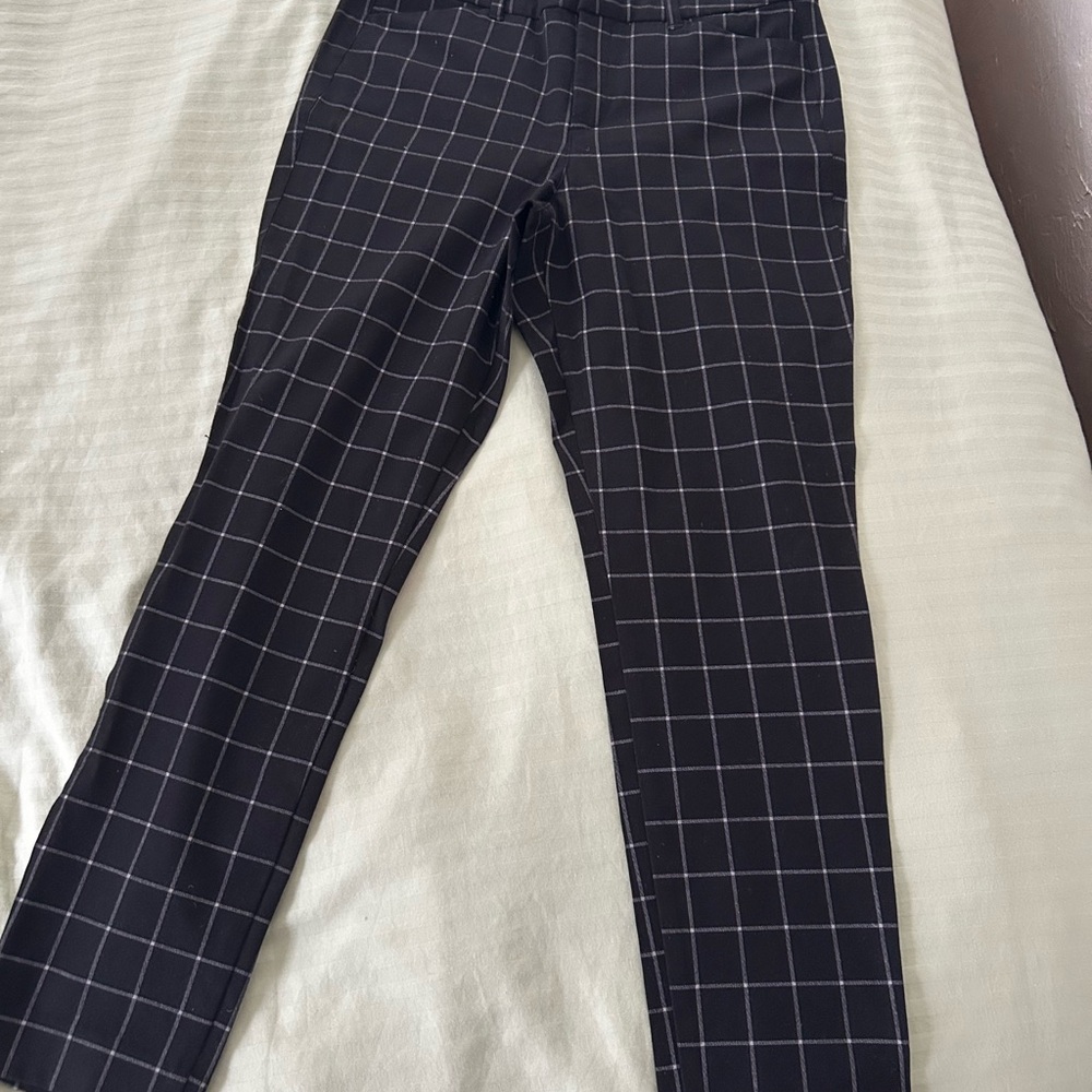 Old Navy Pixie Windowpane Plaid